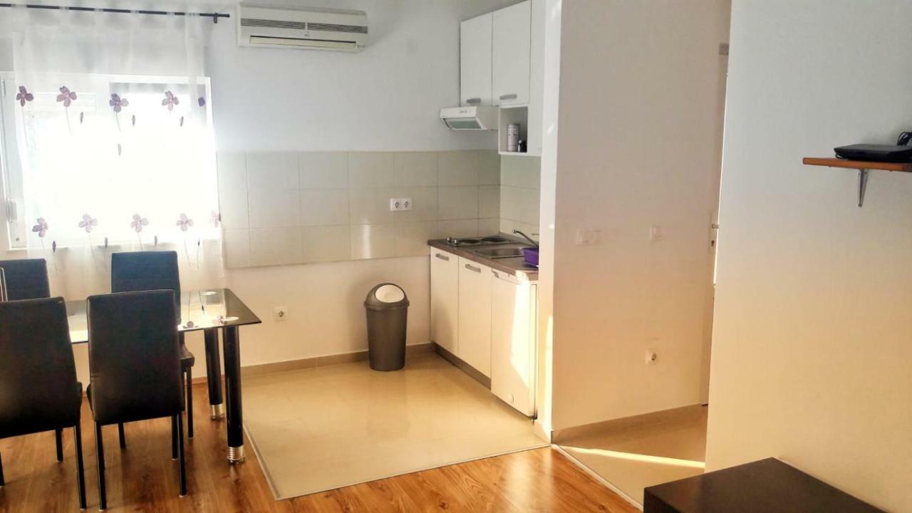 Apartman Kolan Esterno foto