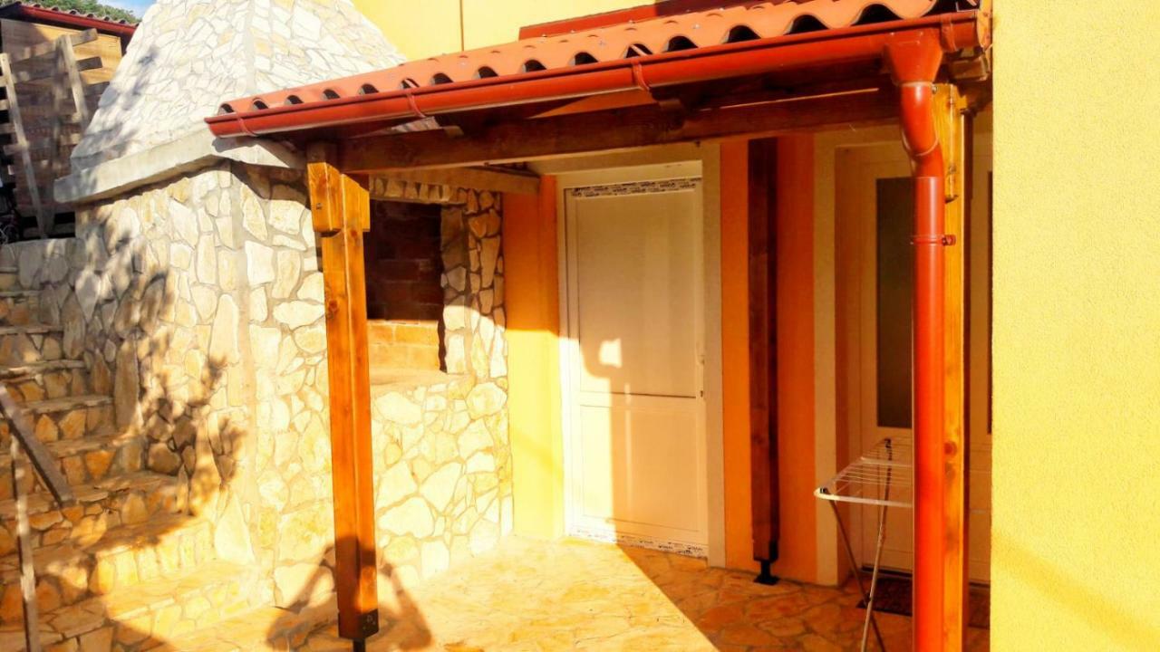 Apartman Kolan Esterno foto